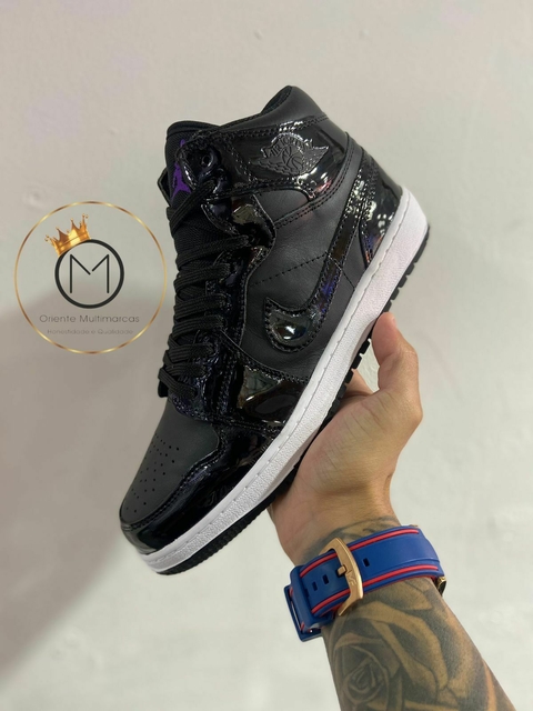 AIR JORDAN MID