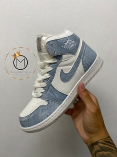 AIR JORDAN MID