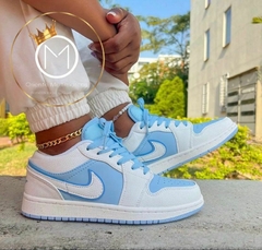 AIR JORDAN LOW - Branco & Azul bebê