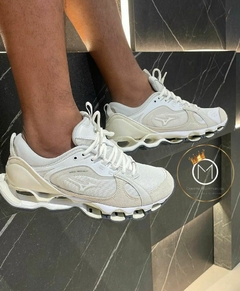 MIZUNO BETA 2 - Creme
