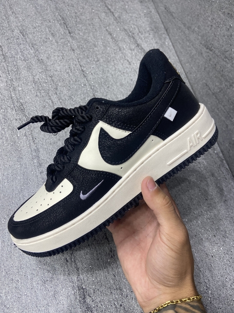 AIR FORCE