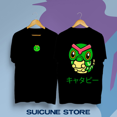 Remera Negra Caterpie doble estampa