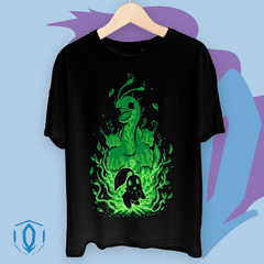 Remera Negra Silueta Meganium - comprar online