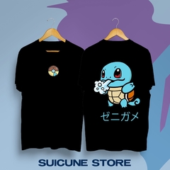 Remera Negra Squirtle doble estampa