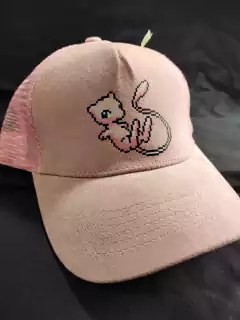 Gorra premium Mew en internet