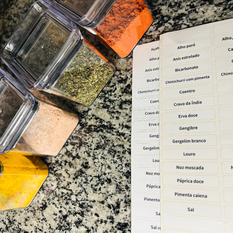 Etiquetas de identificação temperos