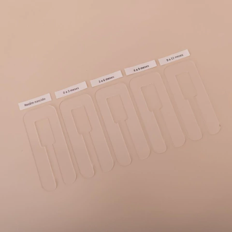 Kit com 05 Separadores de Cabides Baby Retangular - comprar online