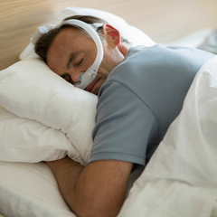 Máscara nasal de poco contacto con olivas o almohadillas nasales DreamWear Gel Philips - comprar online