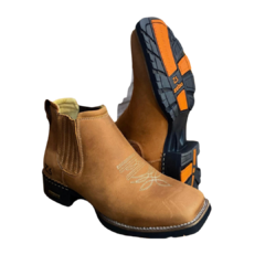 Botina bico quadrado Zebu - comprar online