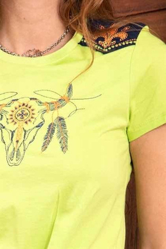 Camiseta T-shirt Feminina Tassa Jeans Lançamento Country - Traje certo country