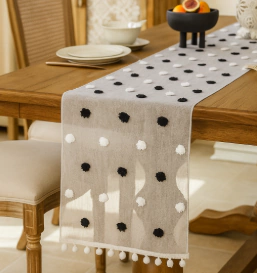 CAMINO DE MESA - NEGRO Y BLANCO - comprar online