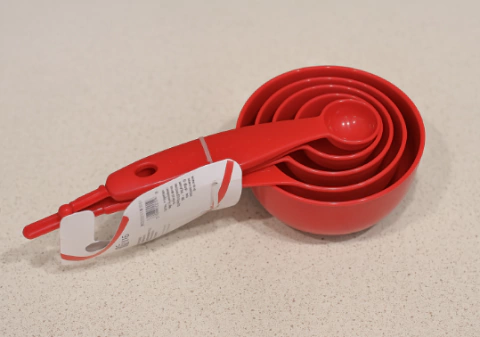 JUEGO DE CUCHARAS MEDIDORAS 8PCS - ROJO - comprar online