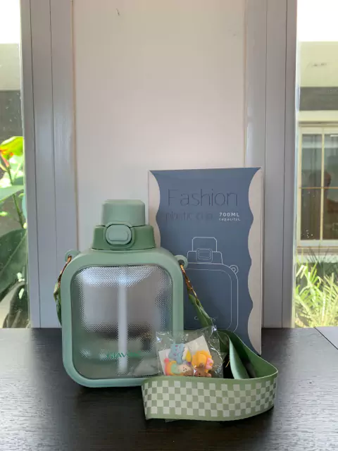 BOTELLA GIAVOS 700ML - VERDE