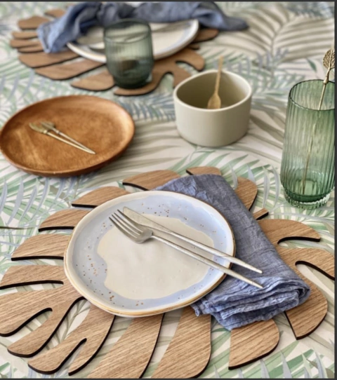 Posafuentes MONSTERA olmo