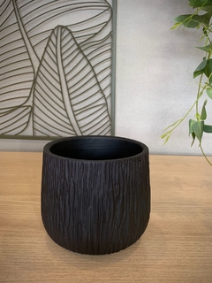 Vaso Preto Fosco em Cimento