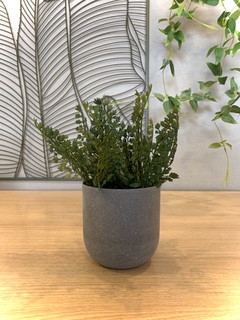 Vaso Cachepot Plástico Cinza Cimento - comprar online