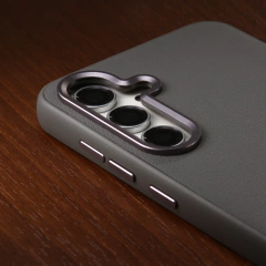 SAMSUNG S24 FE CUERO EXCLUSIVE GREY en internet