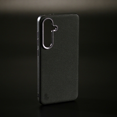 SAMSUNG S24 FE CUERO EXCLUSIVE BLACK - LATOUR