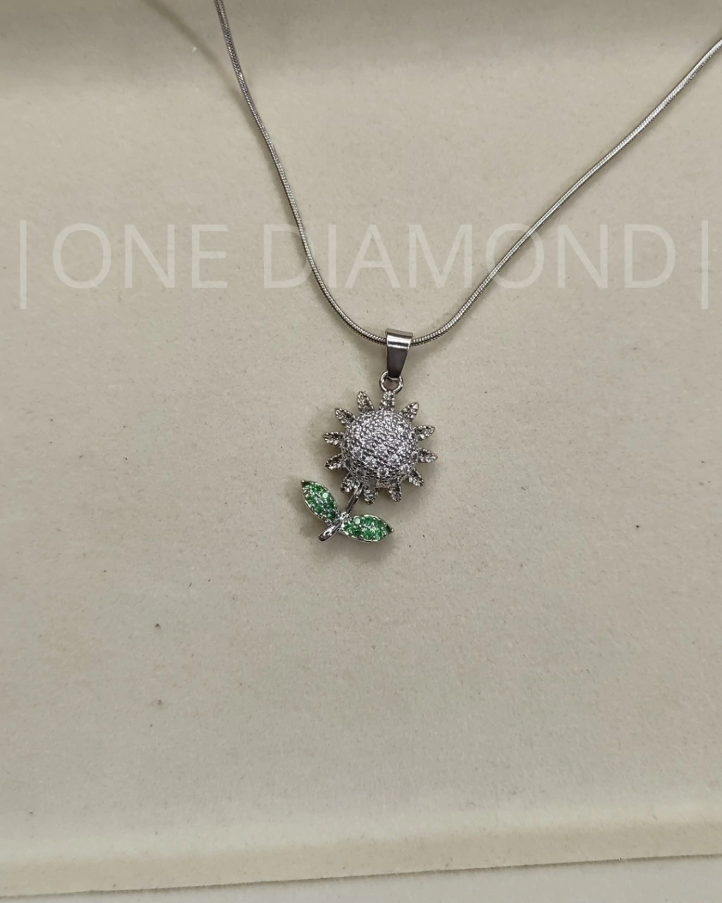 COLLAR GIRASOL GIRATORIO