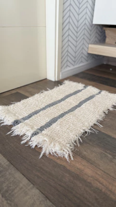 Alfombra Rayada Gris (60x40) - tienda online