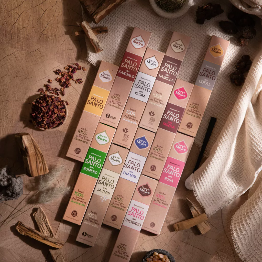 linea PALO SANTO