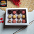 10 Caixas com berço para 12 brigadeiros - Branca - Altura 5,5cm - Visor transparente - comprar online