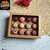 10 Caixas com berço para 12 brigadeiros - Kraft - Altura 5,5cm - Visor transparente