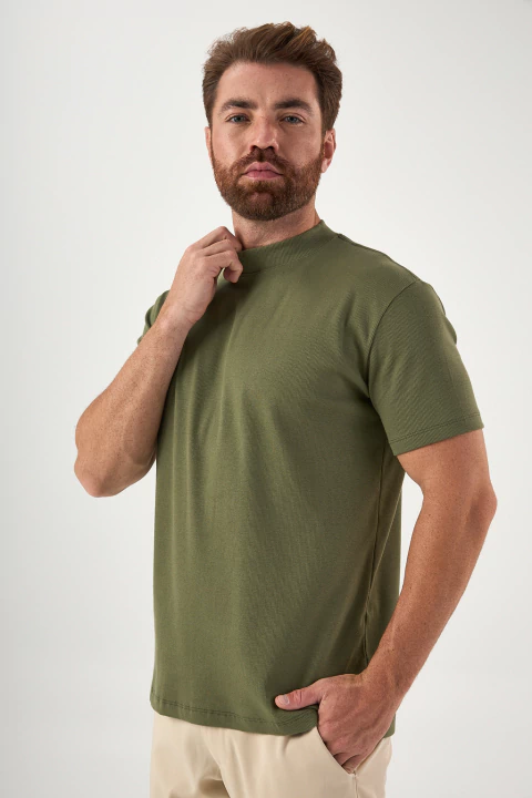 Camiseta Gola Média Canelada | Verde Oliva - comprar online