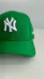 Boné NY verde bandeira