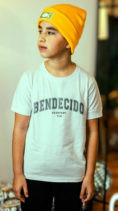 Remera Bendecido. - comprar online
