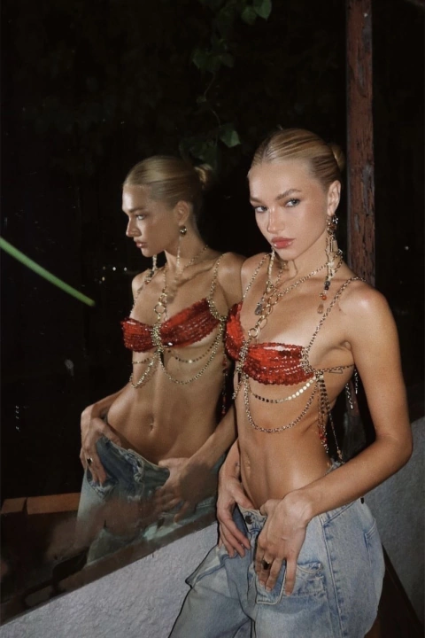 Top Loyda - comprar online