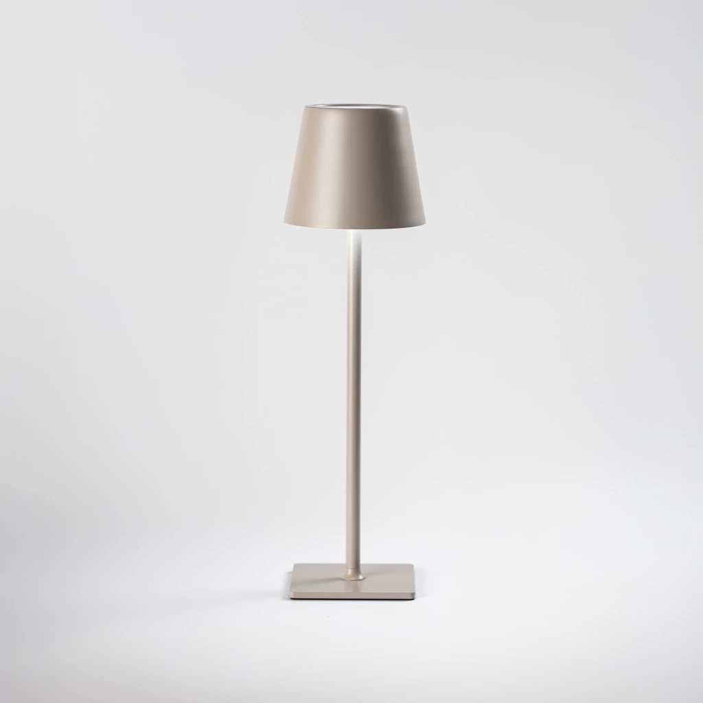 LAMPARA INALÁMBRICA TRESA - ALTORANCHO  | Muebles e Iluminación | Diseño interiores 