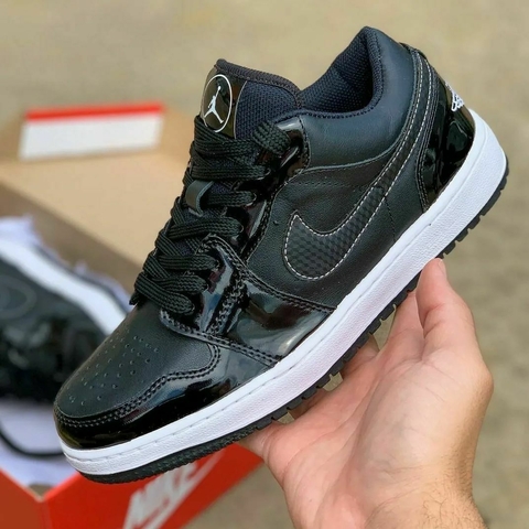 Nike Air Jordan Low Preto