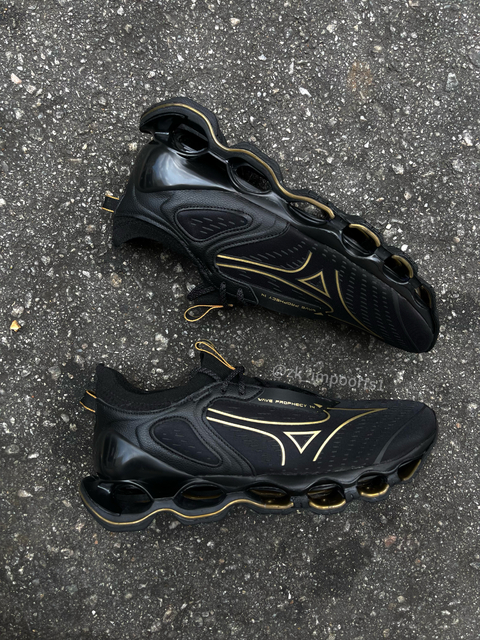 Mizuno Prophecy 14 Preto e Dourado