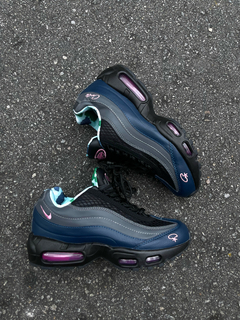 Tênis Nike Air Max 95 Corteiz Pink Beam