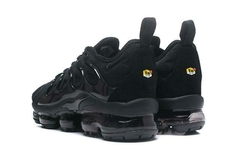Tênis VaporMax Plus Triple Black na internet
