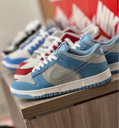 Dunk Low SB Azul e Cinza - comprar online