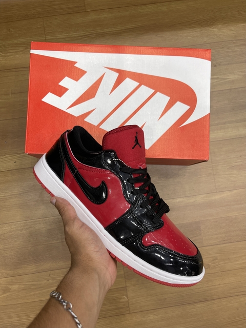 Air Jordan Preto e Vermelho