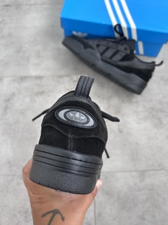 Adi 2000 Preto - Zk imports