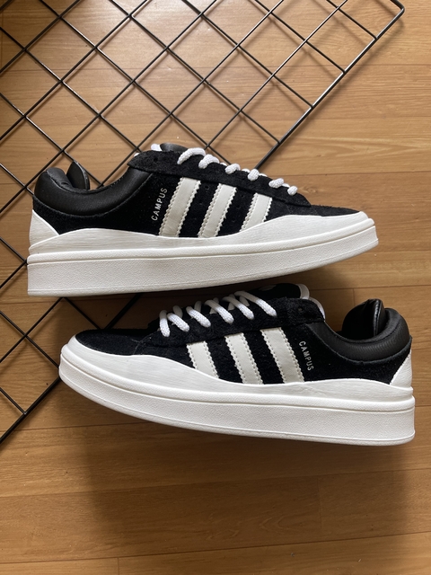 Tênis Adidas Campus Bad Bunny Preto e Branco
