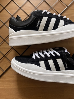 Tênis Adidas Campus Bad Bunny Preto e Branco na internet