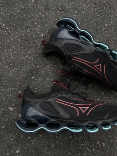 Mizuno Prophecy 14 Preto e Azul - comprar online