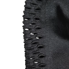 Calza corta “Red” negro - comprar online