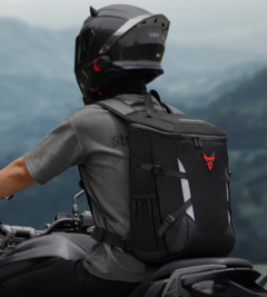Mochila impermeável para motocicletas 24/28L - Moto Coringa | Frete grátis para todo Brasil