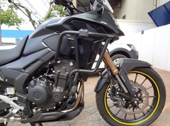 PROTETOR DE MOTOR E CARENAGEM C/ PEDALEIRAS PRETO - COYOTE na internet