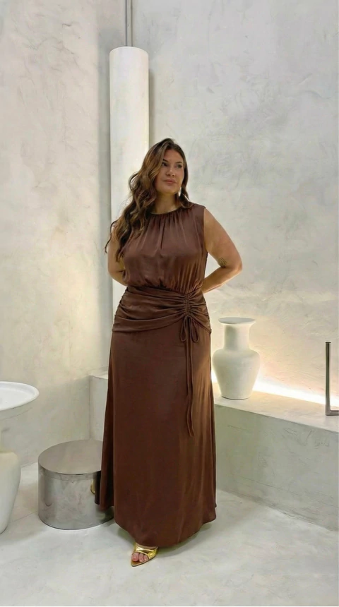 Vestido longo crepe chiffon - Hot Pink - comprar online