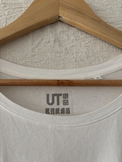Remera Uniqlo - comprar online