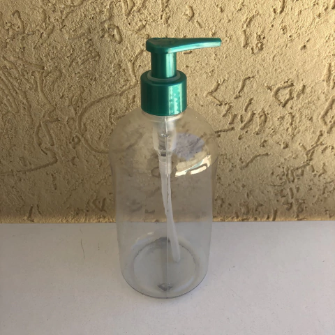 cremera de 500cc para cremas, geles y emulsiones