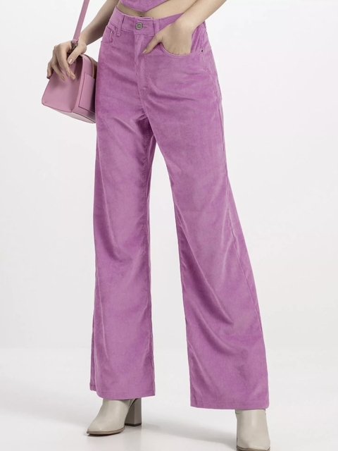Calça Lez a Lez Veludo Cotelê Wide Leg Violeta na Revoluse