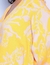 Vestido Forum Curto Abstrato Bege e Amarelo na Revoluse